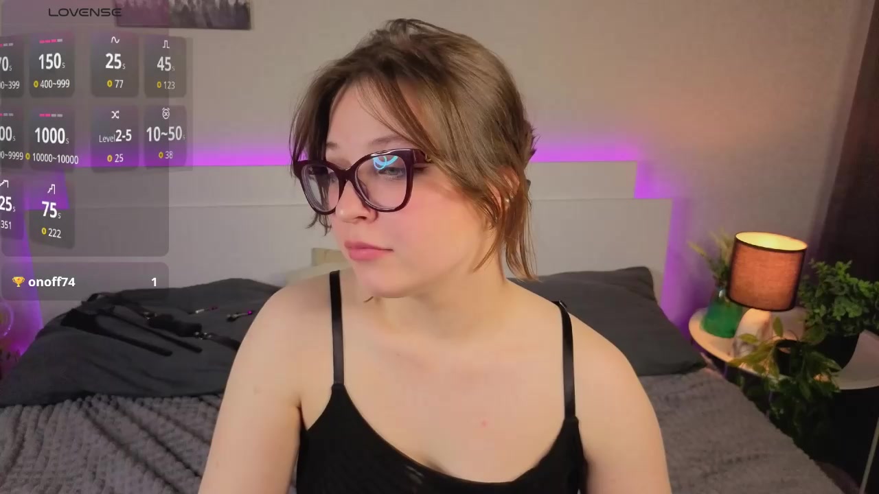 sophieblush_2026-Jun-22_09-49-02.mp4_3